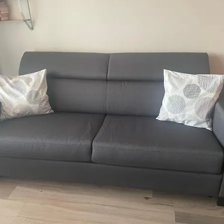Apartament Bi Uki *